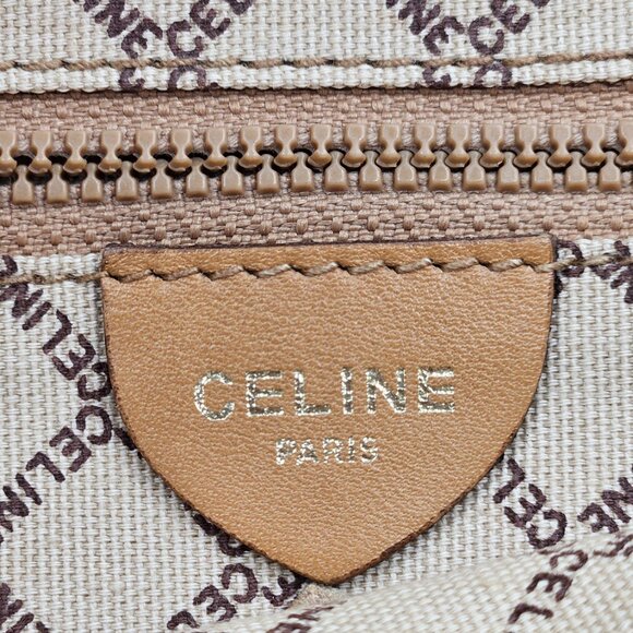 Céline  Macadam Triompe Leather Pochette - Picture 4 of 17